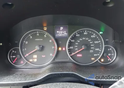 2014 Subaru Outback 2.5I Premium из США, поврежденный, VIN 4S4BRBCC3E3285018